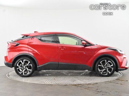 2020 Toyota C-HR - photo 2