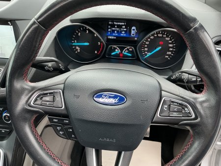 2019 Ford Kuga - photo 18