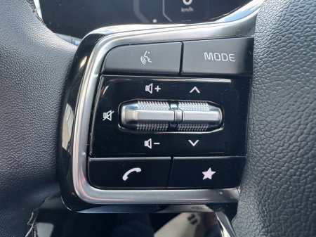 2025 Kia Sorento - photo 35