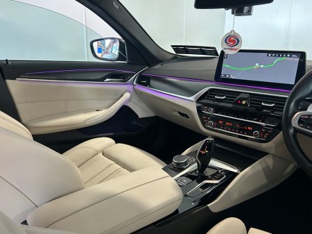2024 BMW 5-Series - photo 20