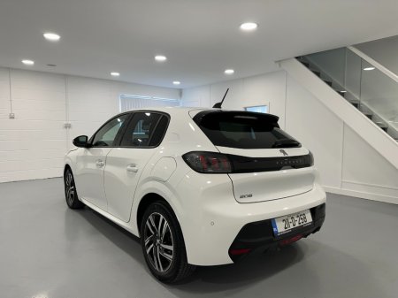 2021 Peugeot 208 - photo 10