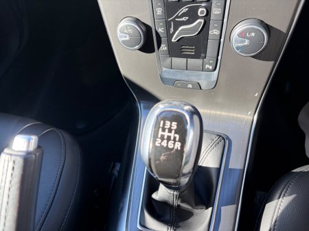 2015 Volvo V40 - photo 21