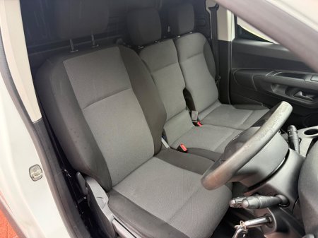 2022 Peugeot Partner - photo 15