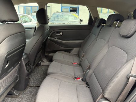 2016 Kia Carens - photo 6