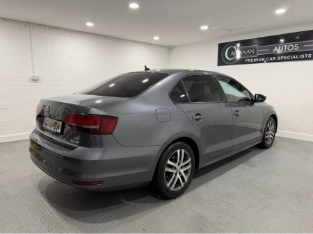 2016 Volkswagen Jetta - photo 19