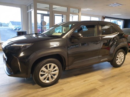 2021 Toyota Yaris Cross - photo 2