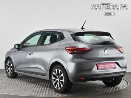 2023 Renault Clio - photo 3