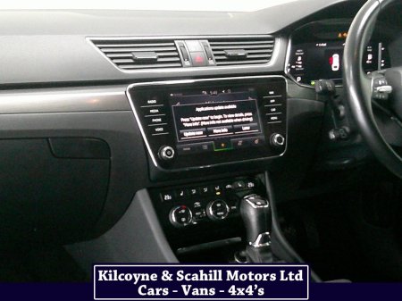 2022 Skoda Superb - photo 16