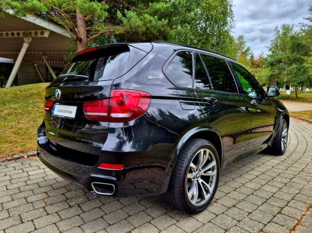 2017 BMW X5 - photo 4
