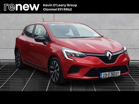 2023 Renault Clio Equilibre TCe 90 Manual