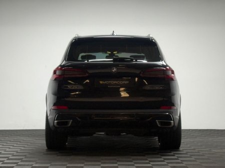2022 BMW X5 - photo 6