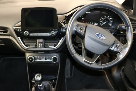 2018 Ford Fiesta - photo 10