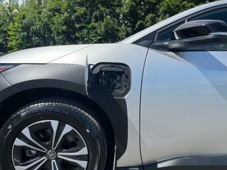 2022 Toyota bZ4X - photo 6