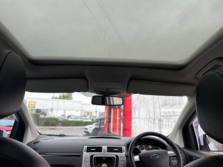 2010 Ford Kuga - photo 12