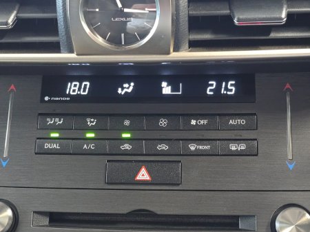 2019 Lexus IS - photo 17