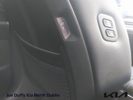 2025 Kia Sorento - photo 27