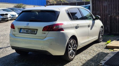 2017 Peugeot 308 - photo 8