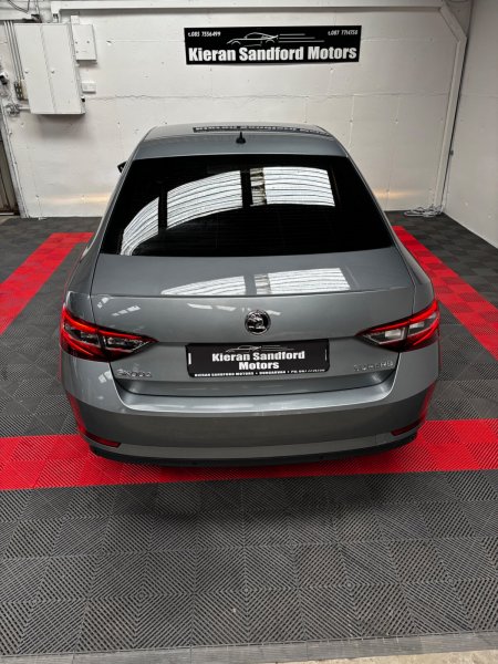 2016 Skoda Superb - photo 7