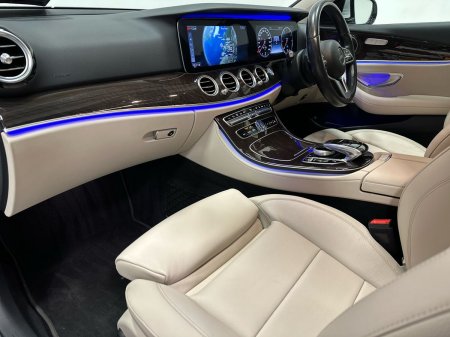 2020 Mercedes-Benz E-Class - photo 6