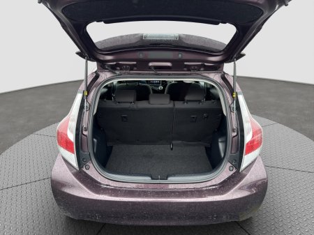 2016 Toyota Aqua - photo 17