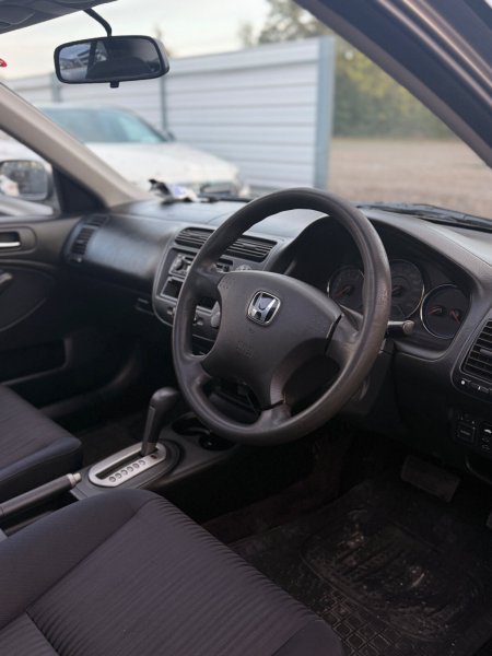 2005 Honda Civic - photo 18