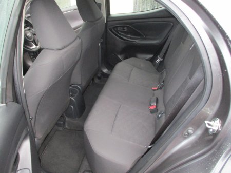 2024 Toyota Yaris - photo 12
