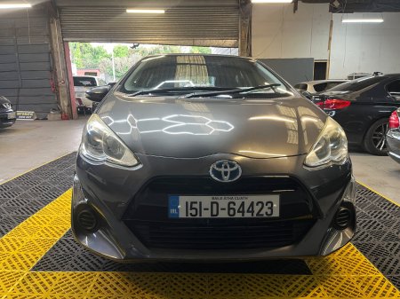 2015 Toyota Aqua - photo 3