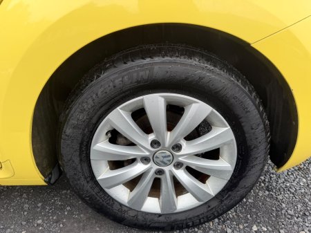 2013 Volkswagen Beetle - photo 9