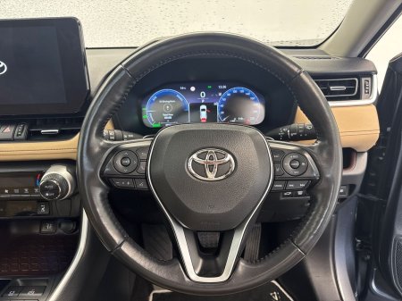 2023 Toyota RAV4 - photo 13