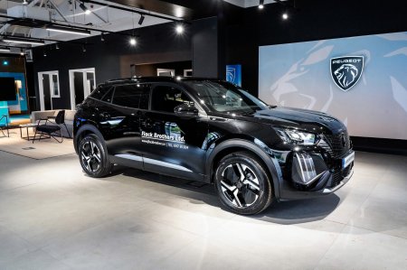 2026 Peugeot 2008 - photo 2