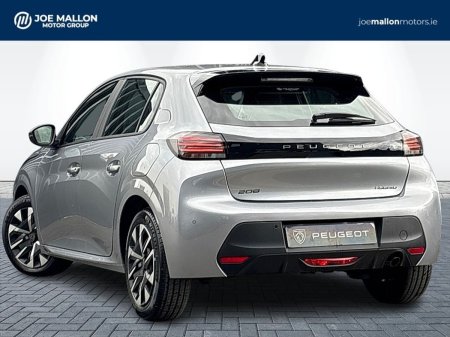 2027 Peugeot 208 - photo 2
