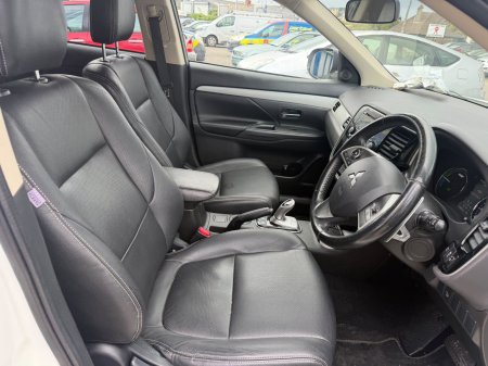 2015 Mitsubishi Outlander - photo 26