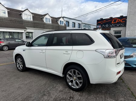 2015 Mitsubishi Outlander - photo 11