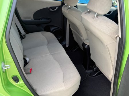 2012 Honda Fit - photo 9