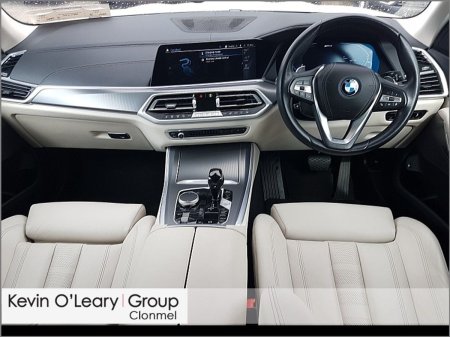 2022 BMW X5 - photo 2
