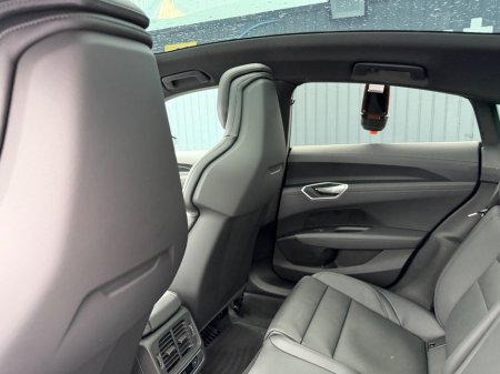 2022 Audi e-tron GT quattro - photo 49