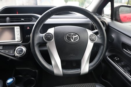 2015 Toyota Aqua - photo 35