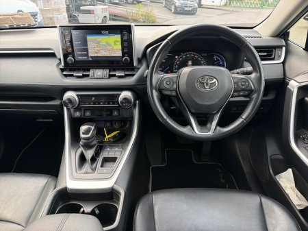 2021 Toyota RAV4 - photo 9