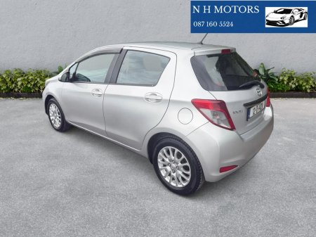 2012 Toyota Yaris - photo 4
