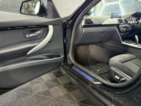 2017 BMW 3-Series - photo 17
