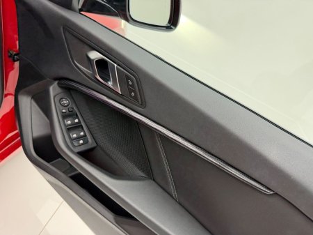 2024 BMW 1-Series - photo 29
