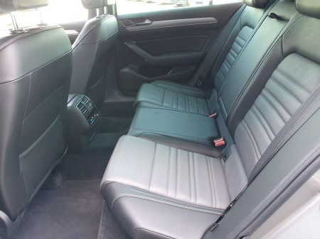 2015 Volkswagen Passat - photo 28