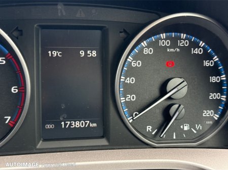 2016 Toyota RAV4 - photo 12