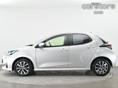 2021 Toyota Yaris - photo 6