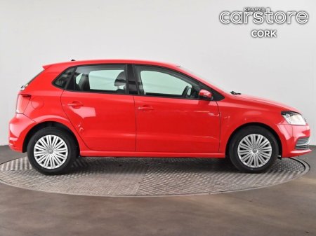 2017 Volkswagen Polo - photo 2