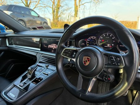 2018 Porsche Panamera - photo 11