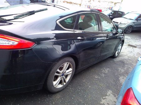 2016 Ford Mondeo - photo 4