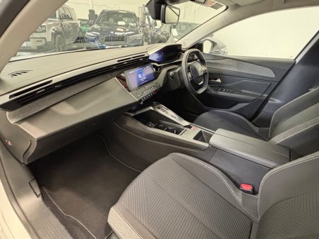 2023 Peugeot 308 - photo 15