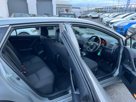 2011 Toyota Avensis - photo 12