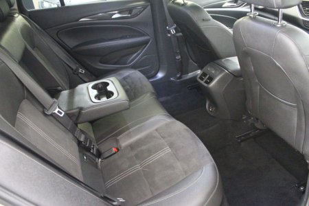 2022 Opel Insignia - photo 16